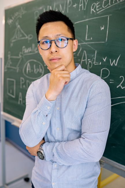 Портрет преподавателя-носителя Дэвида